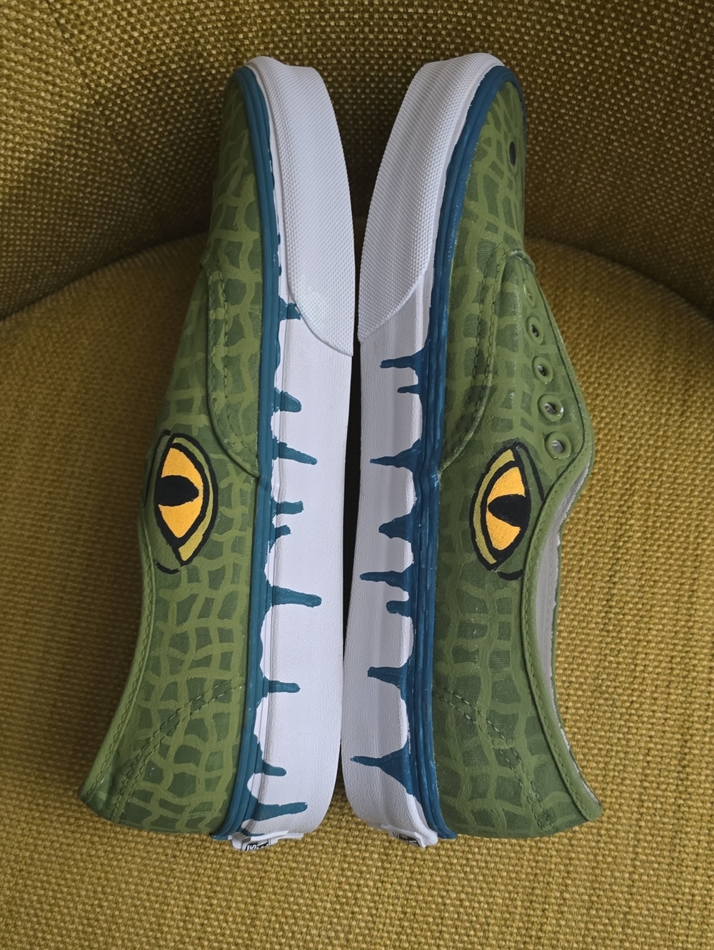Vans Authentic "Gator" / "Alligator" Collection. NEVER WORN. - Picture 4 of 5